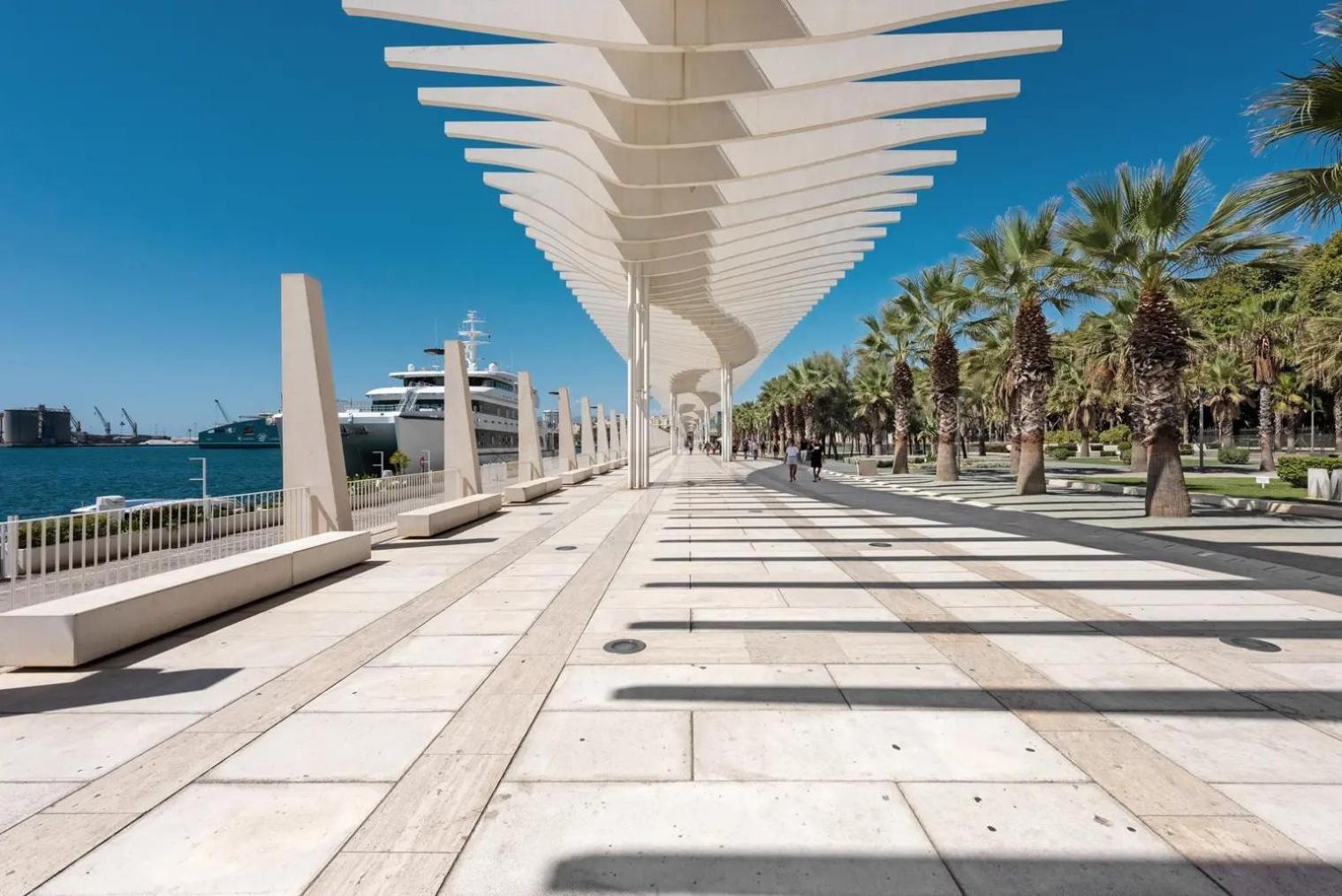 Los Mellis - Maria Zambrano Estacion De Tren & Bus Malaga Exterior photo